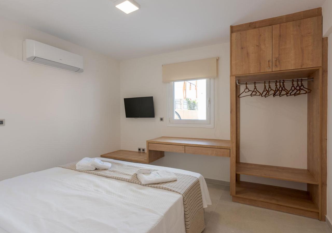 Costa Vasia Seaside Suites And Apartments Vrahati Exterior foto